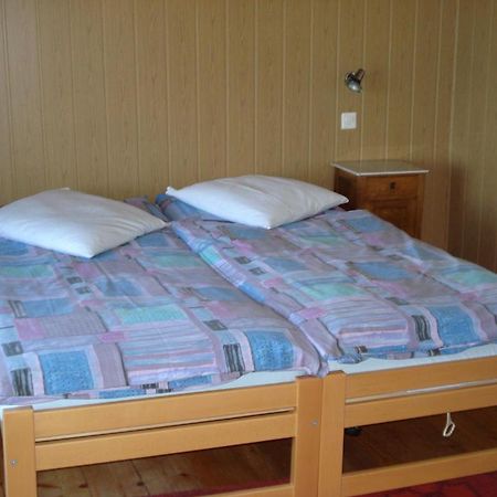Les Tilleuls Otel Gorgier Oda fotoğraf