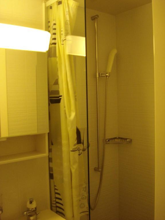 Les Tilleuls Otel Gorgier Oda fotoğraf